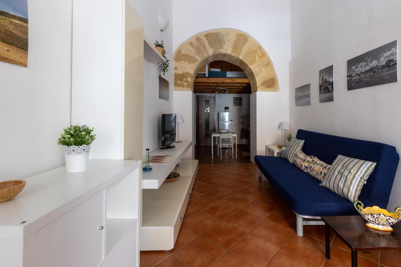 La Casa Del Cacciatore - Alloggio Con Terrazzo Lejlighed Palermo Eksteriør billede