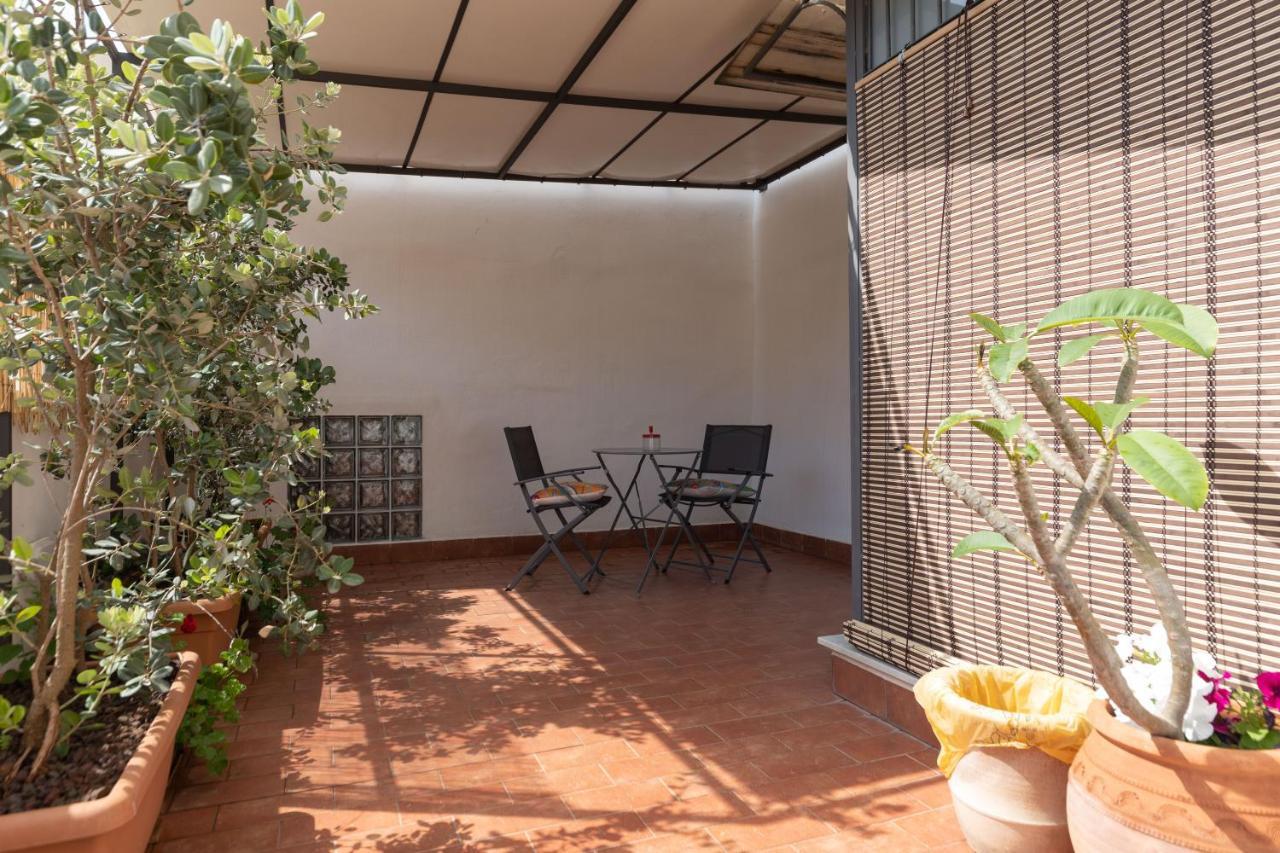 La Casa Del Cacciatore - Alloggio Con Terrazzo Lejlighed Palermo Eksteriør billede